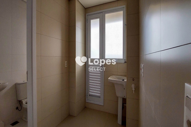 Imagem Apartamento com 4 Quartos à Venda, 247 m² em Vila Embaré - Valinhos Imagem Apartamento com 4 Quartos à Venda, 247 m² em Vila Embaré - Valinhos