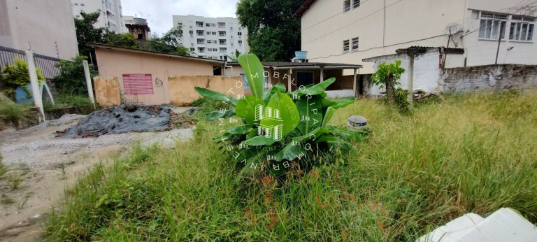 Imagem Terreno à Venda, 364 m² em Trindade - Florianópolis Imagem Terreno à Venda, 364 m² em Trindade - Florianópolis