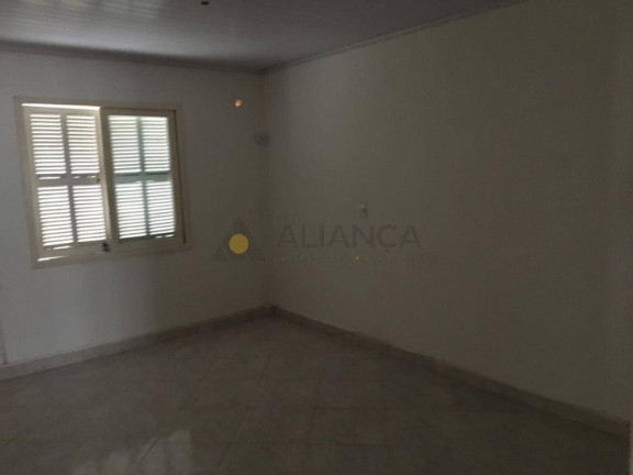 Imagem Casa com 3 Quartos para Alugar,  em Centro - Navegantes