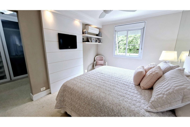 Imagem Casa com 3 Quartos à Venda, 295 m² em Caxingui - São Paulo Imagem Casa com 3 Quartos à Venda, 295 m² em Caxingui - São Paulo