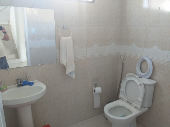 Imagem Casa com 4 Quartos à Venda ou Locação, 300 m² em Centro - Lauro De Freitas Imagem Casa com 4 Quartos à Venda ou Locação, 300 m² em Centro - Lauro De Freitas