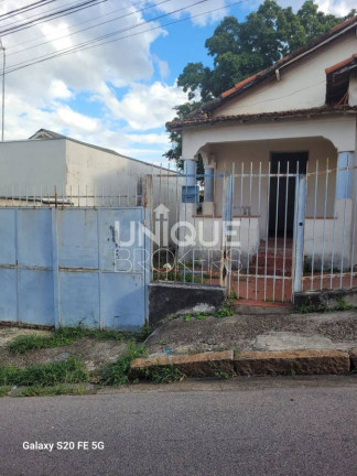 Imagem Casa com 2 Quartos à Venda, 350 m² em Vila Virgínia - Jundiaí Imagem Casa com 2 Quartos à Venda, 350 m² em Vila Virgínia - Jundiaí