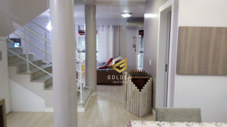 Imagem Sobrado com 3 Quartos à Venda, 180 m² em Centro - Balneário Camboriú Imagem Sobrado com 3 Quartos à Venda, 180 m² em Centro - Balneário Camboriú