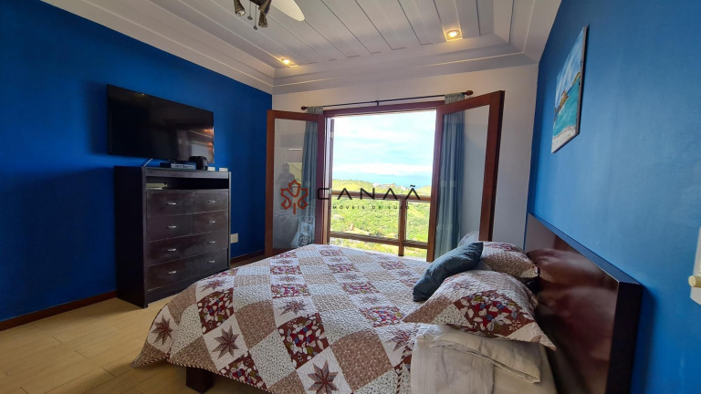 Imagem Casa com 5 Quartos à Venda, 500 m² em Ferradura - Armação Dos Búzios Imagem Casa com 5 Quartos à Venda, 500 m² em Ferradura - Armação Dos Búzios