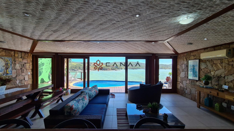 Imagem Casa com 5 Quartos à Venda, 600 m² em Ferradura - Armação Dos Búzios Imagem Casa com 5 Quartos à Venda, 600 m² em Ferradura - Armação Dos Búzios