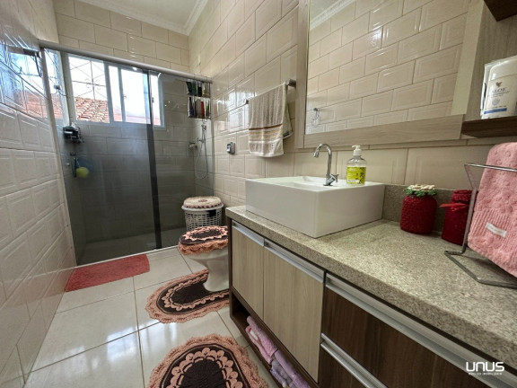 Imagem Casa com 3 Quartos à Venda, 288 m² em Coloninha - Florianópolis Imagem Casa com 3 Quartos à Venda, 288 m² em Coloninha - Florianópolis