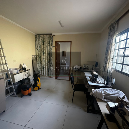 Imagem Casa com 3 Quartos à Venda, 216 m² em Jardim Das Paineiras - Ourinhos