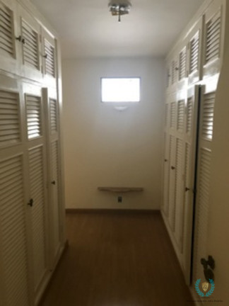 Imagem Casa com 4 Quartos à Venda, 236 m² em Jardim Meny - São Roque Imagem Casa com 4 Quartos à Venda, 236 m² em Jardim Meny - São Roque