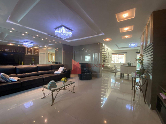 Imagem Sobrado com 3 Quartos à Venda, 350 m² em Ressacada - Itajaí Imagem Sobrado com 3 Quartos à Venda, 350 m² em Ressacada - Itajaí