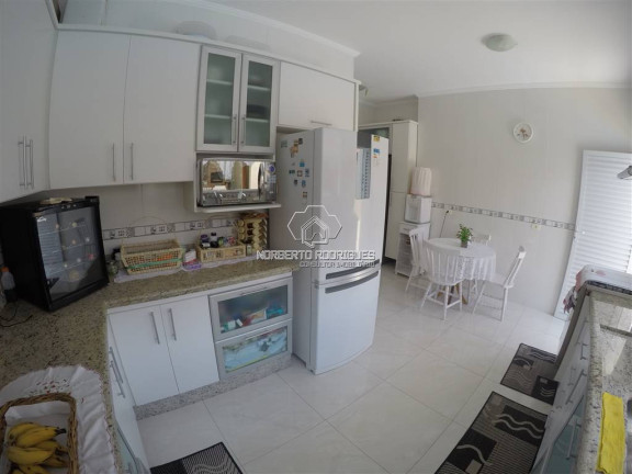 Imagem Sobrado com 4 Quartos à Venda, 232 m² em Guilhermina - Praia Grande Imagem Sobrado com 4 Quartos à Venda, 232 m² em Guilhermina - Praia Grande