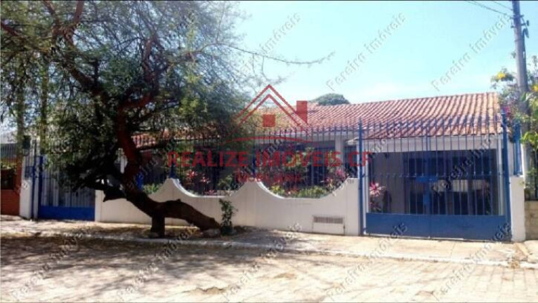Casa com 4 Quartos à Venda, 300 m² em Portinho - Cabo Frio