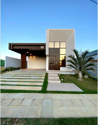 Imagem Casa com 3 Quartos à Venda, 198 m² em Universidade - Vitória Da Conquista Imagem Casa com 3 Quartos à Venda, 198 m² em Universidade - Vitória Da Conquista