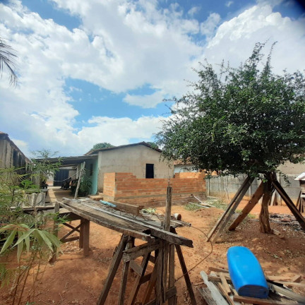 Imagem Casa com 2 Quartos à Venda, 360 m² em Célia Maria - Aparecida De Goiânia Imagem Casa com 2 Quartos à Venda, 360 m² em Célia Maria - Aparecida De Goiânia