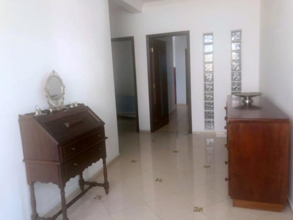 Imagem Casa com 6 Quartos à Venda, 400 m² em Vila Appia Antica - Carapicuíba Imagem Casa com 6 Quartos à Venda, 400 m² em Vila Appia Antica - Carapicuíba