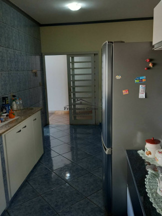 Imagem Casa com 3 Quartos à Venda, 160 m² em Parque Do Sol - Guaratinguetá Imagem Casa com 3 Quartos à Venda, 160 m² em Parque Do Sol - Guaratinguetá