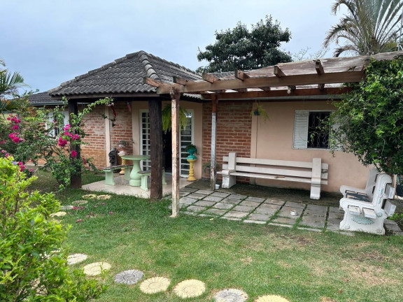 Chácara com 5 Quartos à Venda, 100 m² em Chácaras Santa Rita - Caçapava