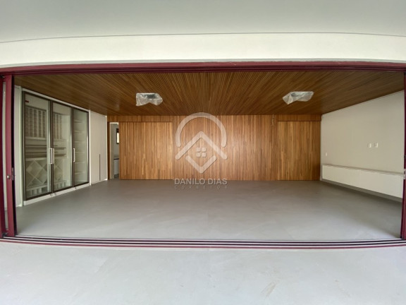 Imagem Casa de Condomínio com 3 Quartos à Venda, 552 m² em Campo Belo - São Paulo