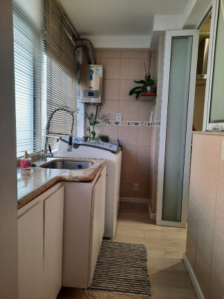 Imagem Imóvel com 2 Quartos à Venda, em Moinhos De Vento - Porto Alegre Imagem Imóvel com 2 Quartos à Venda, em Moinhos De Vento - Porto Alegre