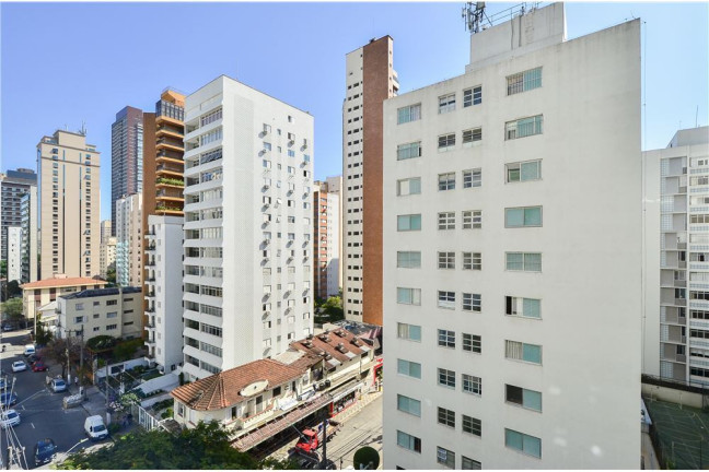 Imagem Imóvel com 3 Quartos à Venda, em Jardim Paulista - São Paulo Imagem Imóvel com 3 Quartos à Venda, em Jardim Paulista - São Paulo