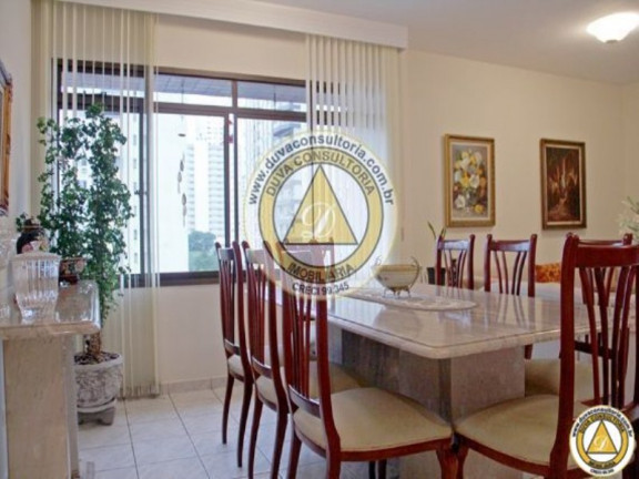 Imagem Apartamento com 3 Quartos à Venda, 180 m² em Centro - Guarujá