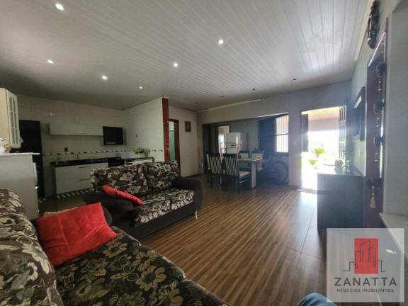 Imagem Casa com 2 Quartos à Venda, 300 m² em Tamandaré - Esteio Imagem Casa com 2 Quartos à Venda, 300 m² em Tamandaré - Esteio
