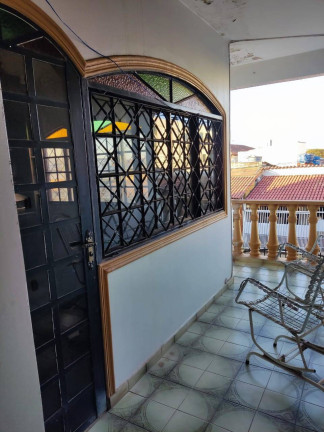 Imagem Sobrado com 3 Quartos à Venda, 350 m² em Guará I - Brasília