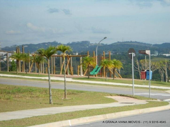Terreno à Venda, 636 m² em Chácara São João - Carapicuíba