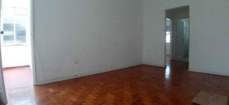 Imagem Apartamento com 2 Quartos à Venda, 70 m² em Embaré - Santos