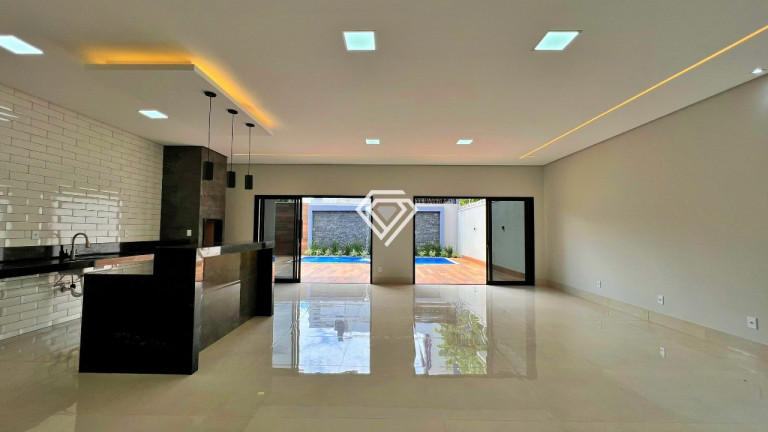 Imagem Casa com 4 Quartos à Venda, 260 m² em Plano Diretor Sul - Palmas Imagem Casa com 4 Quartos à Venda, 260 m² em Plano Diretor Sul - Palmas