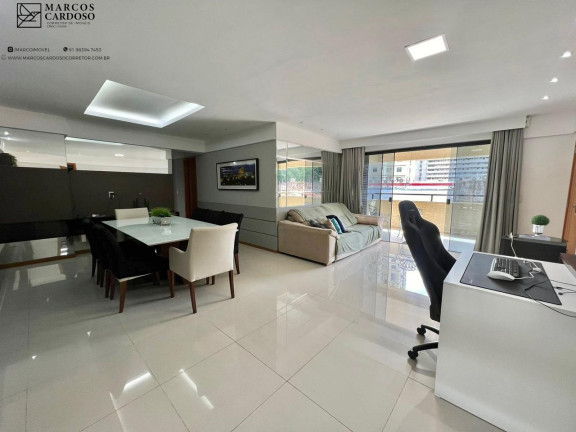 Imagem Imóvel com 4 Quartos à Venda, 175 m² em São Brás - Belém Imagem Imóvel com 4 Quartos à Venda, 175 m² em São Brás - Belém