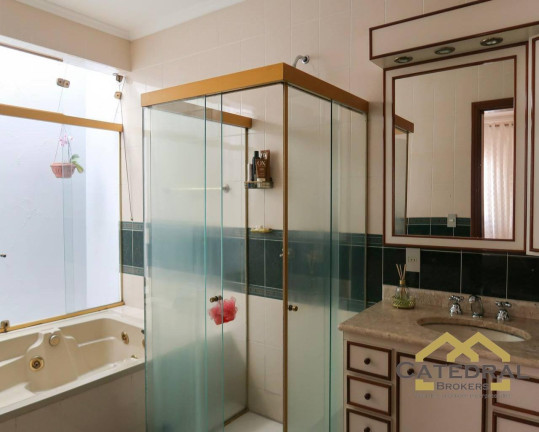 Imagem Casa com 4 Quartos para Alugar, 232 m² em Caxambu - Jundiaí