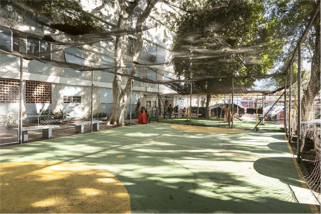 Imagem Imóvel com 2 Quartos à Venda, 65 m² em Azenha - Porto Alegre Imagem Imóvel com 2 Quartos à Venda, 65 m² em Azenha - Porto Alegre