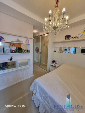 Imagem Apartamento com 3 Quartos à Venda, 136 m² em Pioneiros - Balneário Camboriú