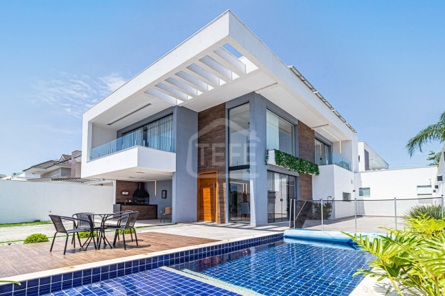 Imagem Casa com 4 Quartos à Venda, 265 m² em Recreio Dos Bandeirantes - Rio De Janeiro Imagem Casa com 4 Quartos à Venda, 265 m² em Recreio Dos Bandeirantes - Rio De Janeiro
