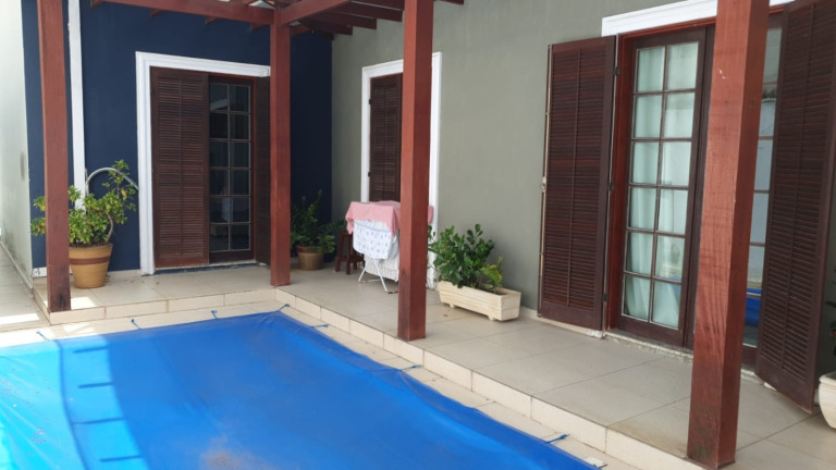 Casa de Condomínio com 3 Quartos à Venda, 142 m² em Condomínio Village Do Sol - Pindamonhangaba