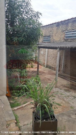 Imagem Casa com 3 Quartos à Venda, 200 m² em Vila Sao Jose - Taubaté Imagem Casa com 3 Quartos à Venda, 200 m² em Vila Sao Jose - Taubaté
