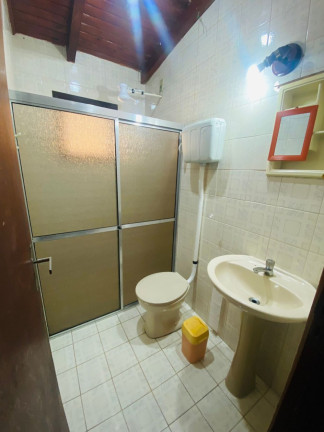 Imagem Casa com 4 Quartos para Alugar, 120 m² em Centro - Torres Imagem Casa com 4 Quartos para Alugar, 120 m² em Centro - Torres