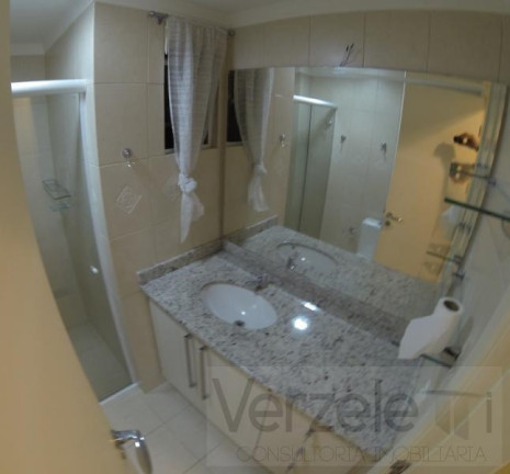 Imagem Apartamento com 3 Quartos para Temporada, 127 m² em Centro - Balneário Camboriú Imagem Apartamento com 3 Quartos para Temporada, 127 m² em Centro - Balneário Camboriú