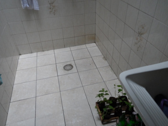 Imagem Casa com 2 Quartos à Venda, 170 m² em Marapé - Santos