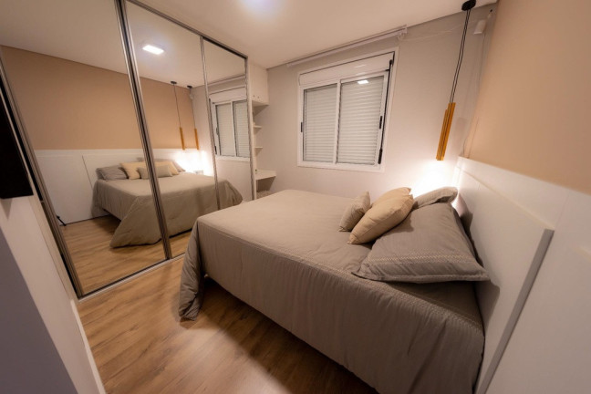 Imagem Imóvel com 2 Quartos à Venda, em Olaria - Canoas Imagem Imóvel com 2 Quartos à Venda, em Olaria - Canoas