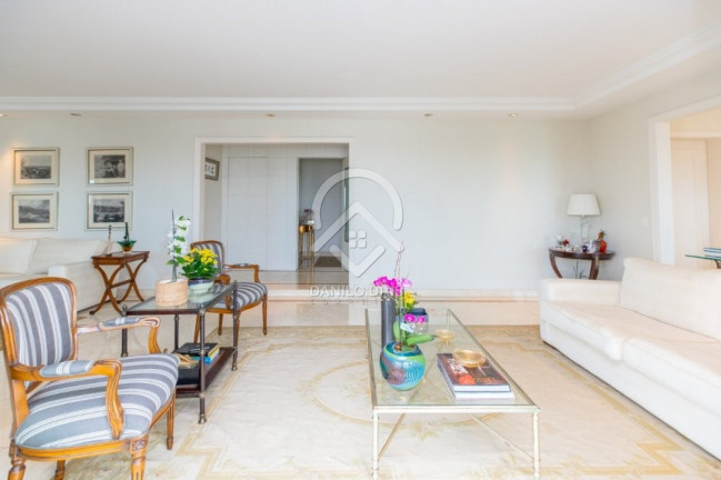 Imagem Apartamento com 4 Quartos à Venda, 280 m² em Campo Belo - São Paulo