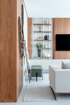 Imagem Apartamento com 4 Quartos à Venda, 135 m² em Centro - Balneário Camboriú Imagem Apartamento com 4 Quartos à Venda, 135 m² em Centro - Balneário Camboriú