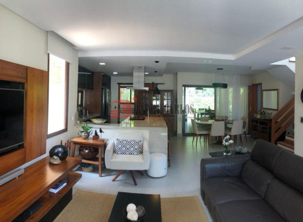 Imagem Casa de Condomínio com 3 Quartos à Venda, 225 m² em Chácara Dos Junqueiras - Carapicuíba Imagem Casa de Condomínio com 3 Quartos à Venda, 225 m² em Chácara Dos Junqueiras - Carapicuíba