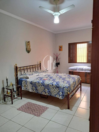 Imagem Casa com 2 Quartos à Venda, 155 m² em Jardim Saira - Sorocaba Imagem Casa com 2 Quartos à Venda, 155 m² em Jardim Saira - Sorocaba