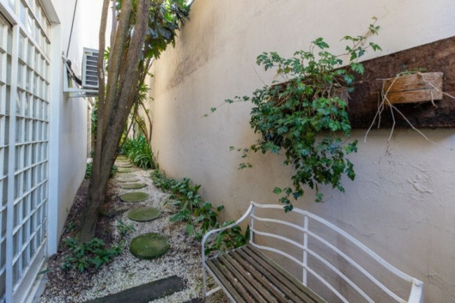Imagem Casa com 3 Quartos à Venda, em Sumaré - São Paulo Imagem Casa com 3 Quartos à Venda, em Sumaré - São Paulo