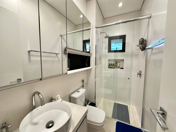 Imagem Apartamento com 4 Quartos à Venda, 138 m² em Barra Sul - Balneário Camboriú Imagem Apartamento com 4 Quartos à Venda, 138 m² em Barra Sul - Balneário Camboriú