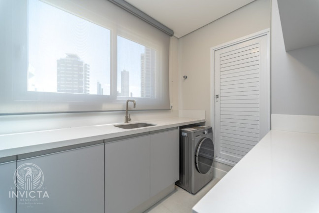 Imagem Apartamento com 4 Quartos à Venda, 191 m² em Centro - Balneário Camboriú
