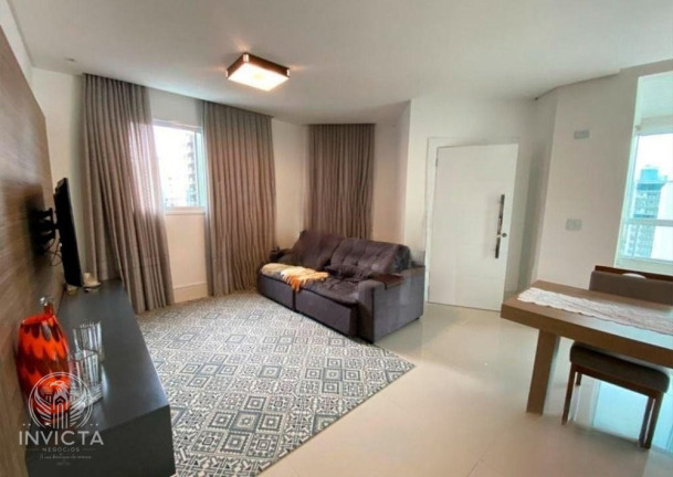 Apartamento com 3 Quartos à Venda, 121 m² em Centro - Balneário Camboriú
