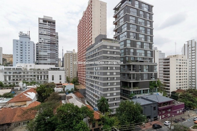 Apartamento com 3 Quartos à Venda, 213 m² em Cerqueira César - São Paulo