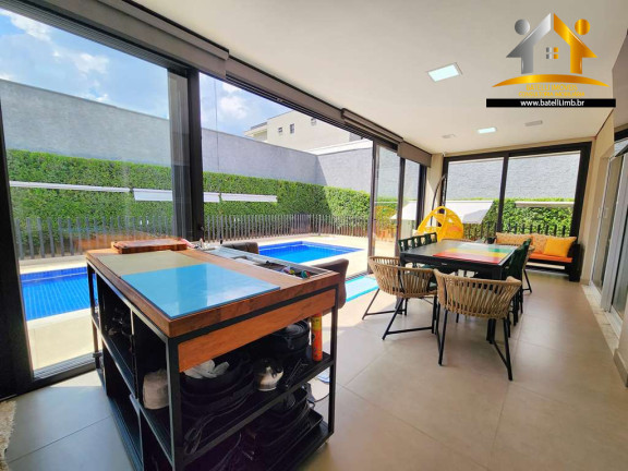 Imagem Casa de Condomínio com 3 Quartos à Venda, 3.030 m² em Granja Viana - Carapicuíba Imagem Casa de Condomínio com 3 Quartos à Venda, 3.030 m² em Granja Viana - Carapicuíba